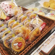เมนูของร้าน ศรีฟ้าเบเกอรี่ สาขาพันท้ายนรสิงห์