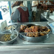 ฉีซุ่นลี่ ต้มเลือดหมู