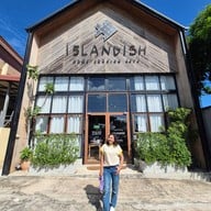 Islandish เกาะสีชัง