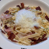 Fam Time Steak and Pasta วัน แบงค็อก