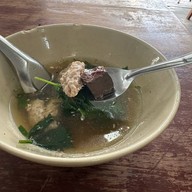 ฉีซุ่นลี่ ต้มเลือดหมู