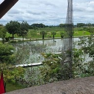 บรรยากาศ Cafe' De La Mon