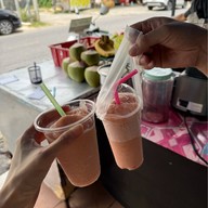 ผลไม้ปั่นหัวรั้ว