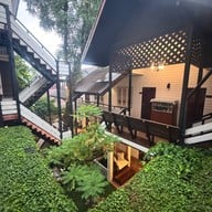 ฐณิชาฌ์รีสอร์ทอัมพวา