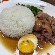 ก๋วยเตี๋ยวนอกเรือทองณิชา