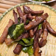 เต๋อตำยำระเบิด ตลาดทรัพย์ทองคำ