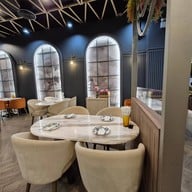 บรรยากาศ ปรายระย้า Signature สาขาเซ็นทรัลเวสต์วิลล์