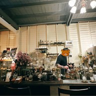 Mosstea บางแสน