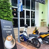 หน้าร้าน Rockos Coffee World Rockos Coffee Word