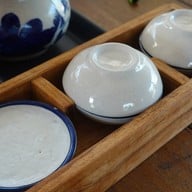 เมนูของร้าน เสน่ห์เหนือ [ข้าวซอย ขนมจีนน้ำเงี้ยว ก๋วยเตี๋ยวเนื้อตุ๋น ไก่ตุ๋น ตามสั่ง]