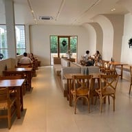 OIKOS Café & Restaurant Ekkachai64