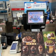 Dairy Queen ® 7-11 UDOMSUK