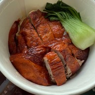 Apollo duck อพอลโล่ดั๊ก 👍 🍤🦆ข้าวหน้าเป็ด บะหมี่เกี๊ยวกุ้ง ข้าวหน้าไก่ หมูกรอบอร่อย ชานมฮ่องกง เป็ดย่างฮ่องกง หมูแดง roast duck bbq pork wonton mee หมูกรอบฮ่องกง เป็ดย่างโฟว์ซีซั่น บะหมี่เกี๊ยว สาทร