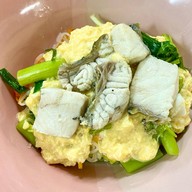 สุกี้รสเด็ด ก๋วยเตี๋ยวซี่โครงหมู