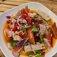 เต๋อตำยำระเบิด ตลาดทรัพย์ทองคำ