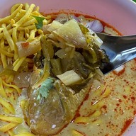 เมนูของร้าน ข้าวซอย  น้ำเงี้ยว มาลำกั๋น