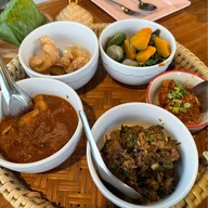 เมนูของร้าน ไต่ขัว ครัวเมือง
