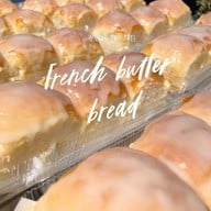 Under the tree อุดรธานี (Udon Thani)