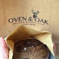 Oven&Oak Artisan Sourdough and bakery สัมมากร