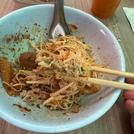 ก๋วยเตี๋ยวป้าจุกบางโพ