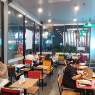 บรรยากาศ Burger King เอส สแควร์ ปิ่นเกล้า