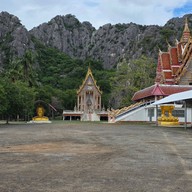 วัดเขาแดง