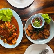 ลุงแว่นปลาแม่น้ำ (เจ้าแรก) -