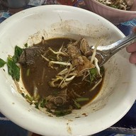 ร้านอุดมโภชนา ก๋วยเตี๋ยวเรือสูตรอยุธยา