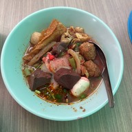 ก๋วยเตี๋ยวป้าจุกบางโพ