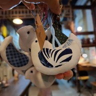 ปู๊ตี่บะหมี่เกี๊ยวกุ้ง หอศิลป์