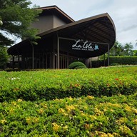 La Isla Pranburi Beach Resort