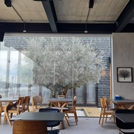 Hidden House Cafe & Bistro