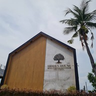 Hidden House Cafe & Bistro