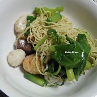 เมนู เจ้อ้วนเย็นตาโฟ