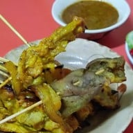 หมูสะเต๊ะ เฮียแกละ