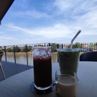 The Summer House สาขา 2