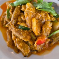 ชายเลซีฟู๊ด แอนด์ รีสอร์ท สะพานปลาชะอำ เพชรบุรี