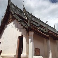 วัดใหญ่สุวรรณาราม วรวิหาร