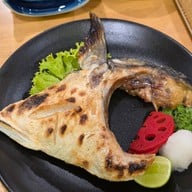 Miyagi (มิยากิ) Miyagi (มิยากิ)