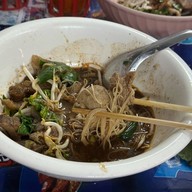 ร้านอุดมโภชนา ก๋วยเตี๋ยวเรือสูตรอยุธยา