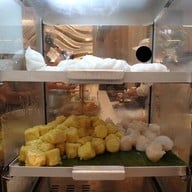 Jess Century Park Hotel