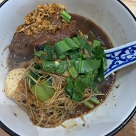 ร้านก๋วยเตี๋ยวเรือแม่พุด byแบซ้อล ร้านก๋วยเตี๋ยวเรือแม่พุด byแบซ้อล