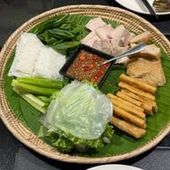 Thuyen Ekkamai