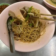 ลูกชิ้นศรีย่าน ตลาดศรีย่าน (ไม่มีสาขา) ตลาดศรีย่าน