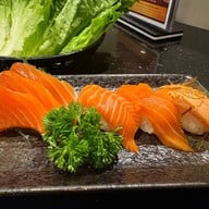 Tohkai Yakiniku เอสพลานาด รัชดา