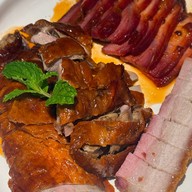 เมนูของร้าน LT Fish Restaurant Central Eastville