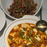 เมนูของร้าน LT Fish Restaurant Central Eastville