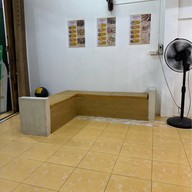 เครปบุฟเฟ่ต์ไส้ทะลักพับไม่ได้ สาขาสามชัย