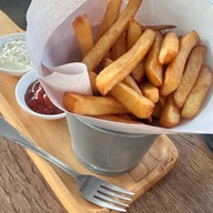 ร้านฉลอง Chalong Eatery