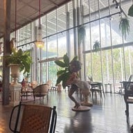 Thé Tea House ชะอำ